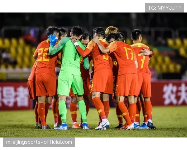 费德-比尼亚斯三张红牌 奥维耶多防守纪律待改善